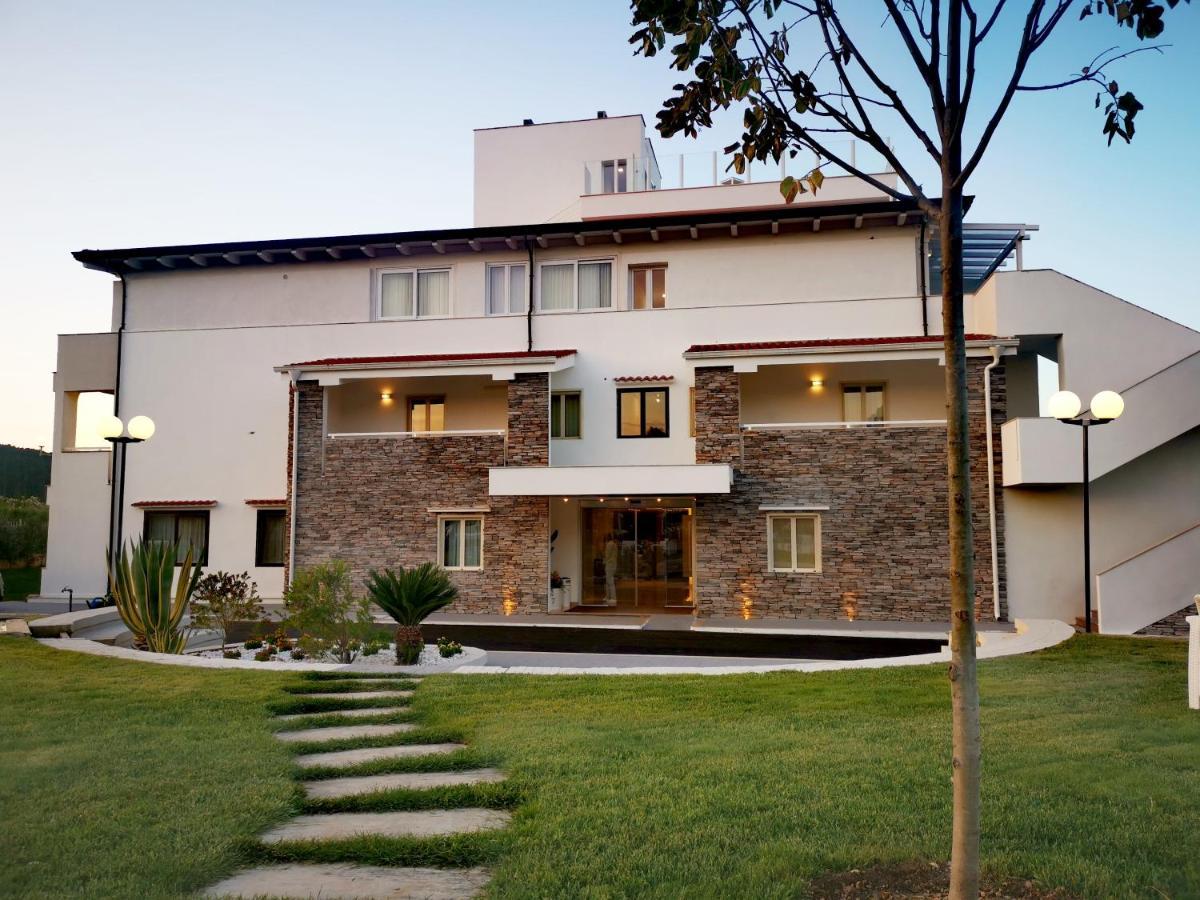 Le Ginestre Family&wellness 4*
